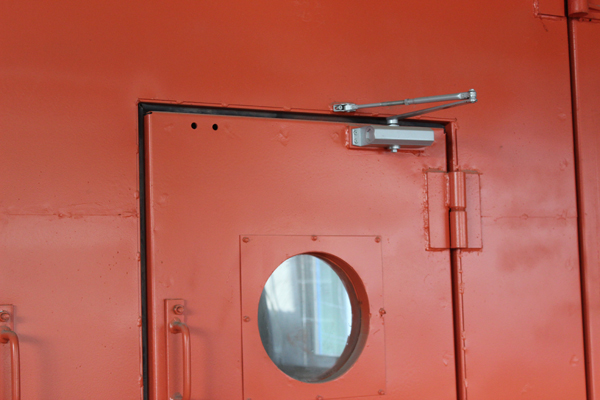 礦井生產(chǎn)系統(tǒng)為什么要安裝無(wú)壓風(fēng)門？ - MH銘輝礦山